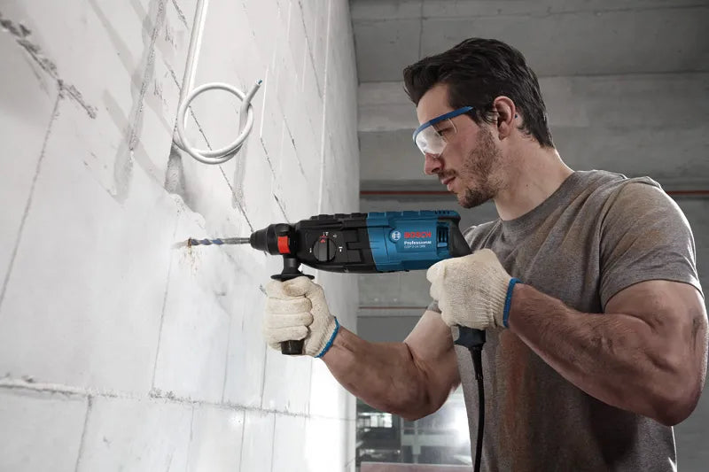 Bosch Professional Rotary Hammer 790W | GBH 2-24 DRE
