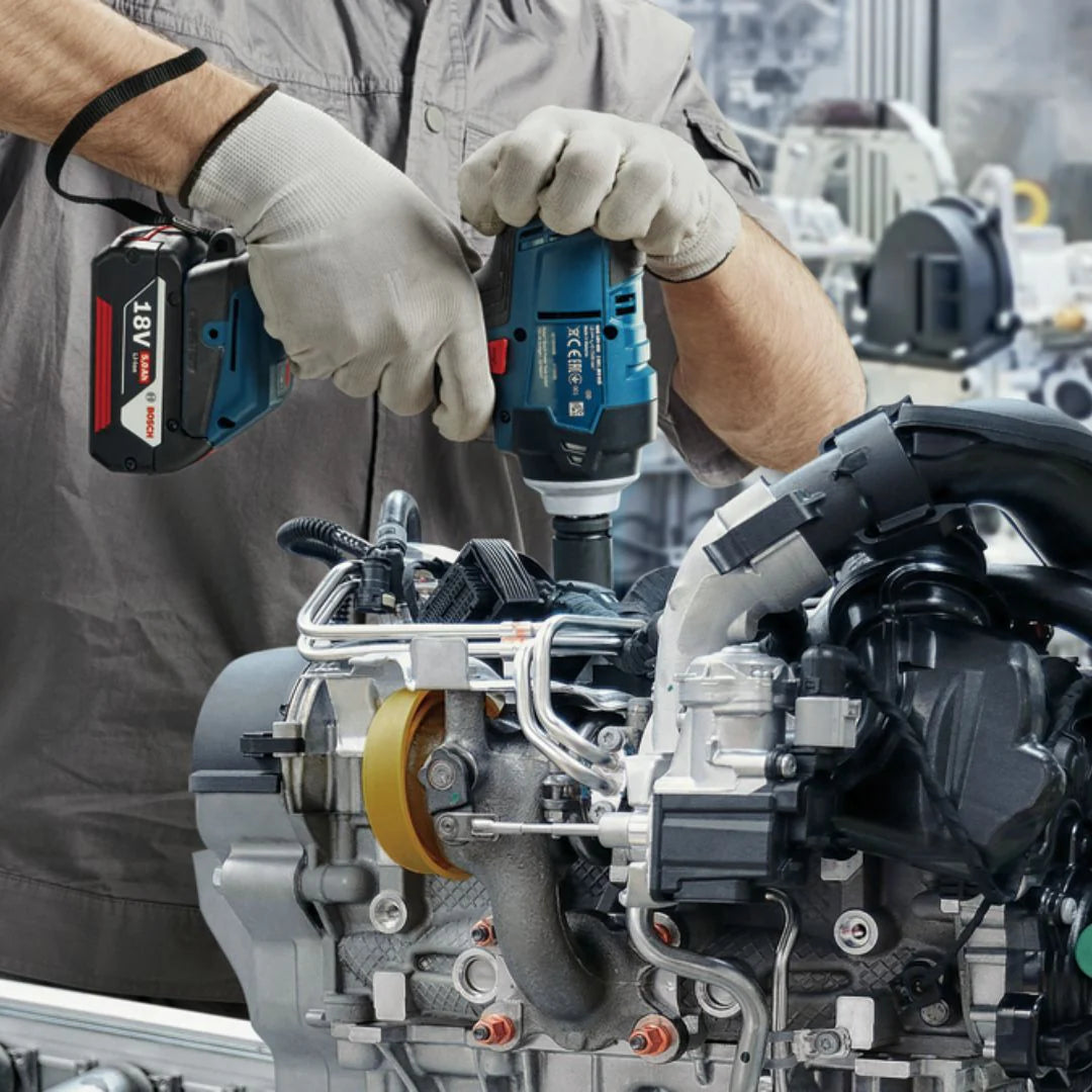 Bosch Professional 18V Cordless Impact Wrench | GDS 18V-400